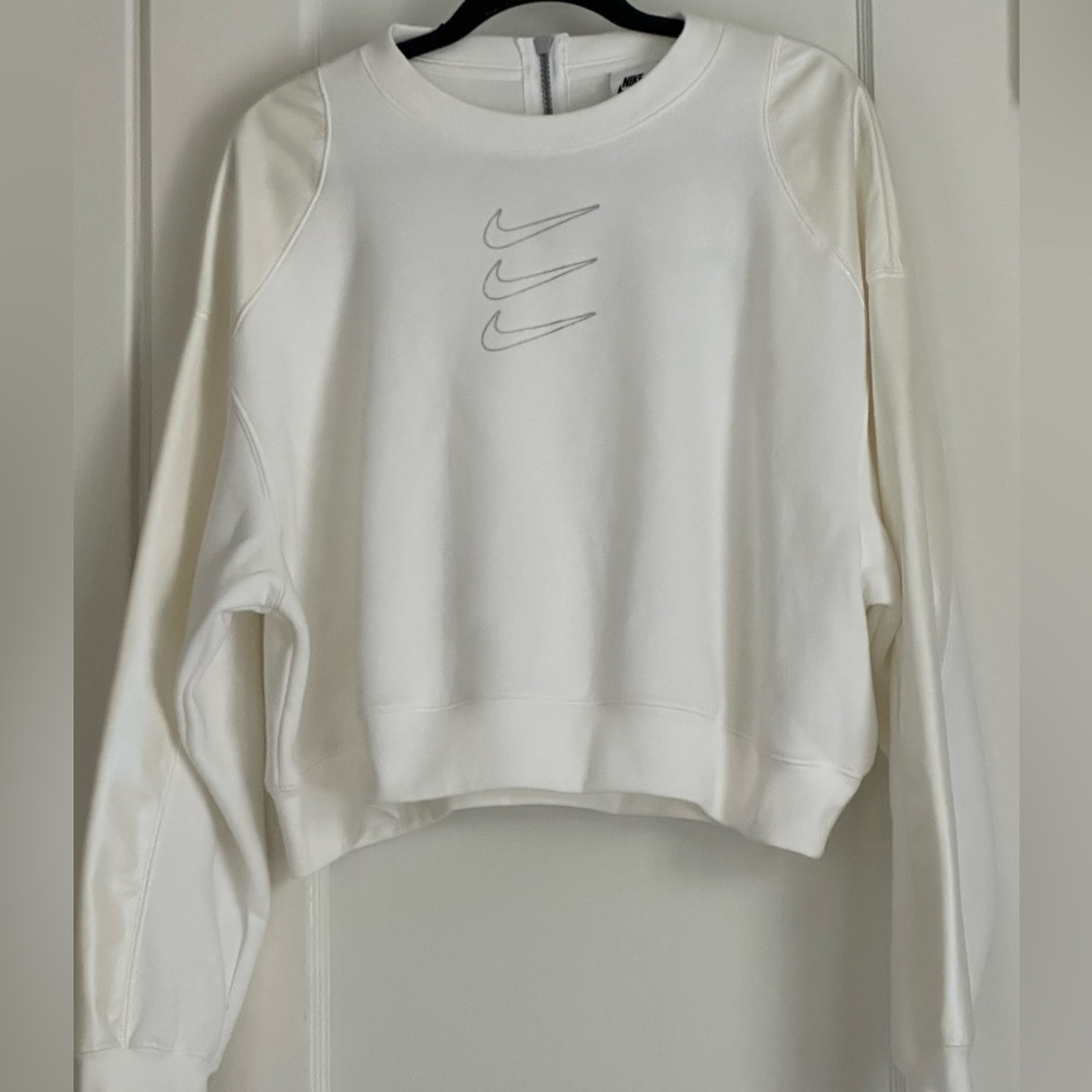 NWT | Nike Women’s Opal Fleece Crew Sweatshirt | ✨ Iridescent Accents | Size L - Picture 5 of 12